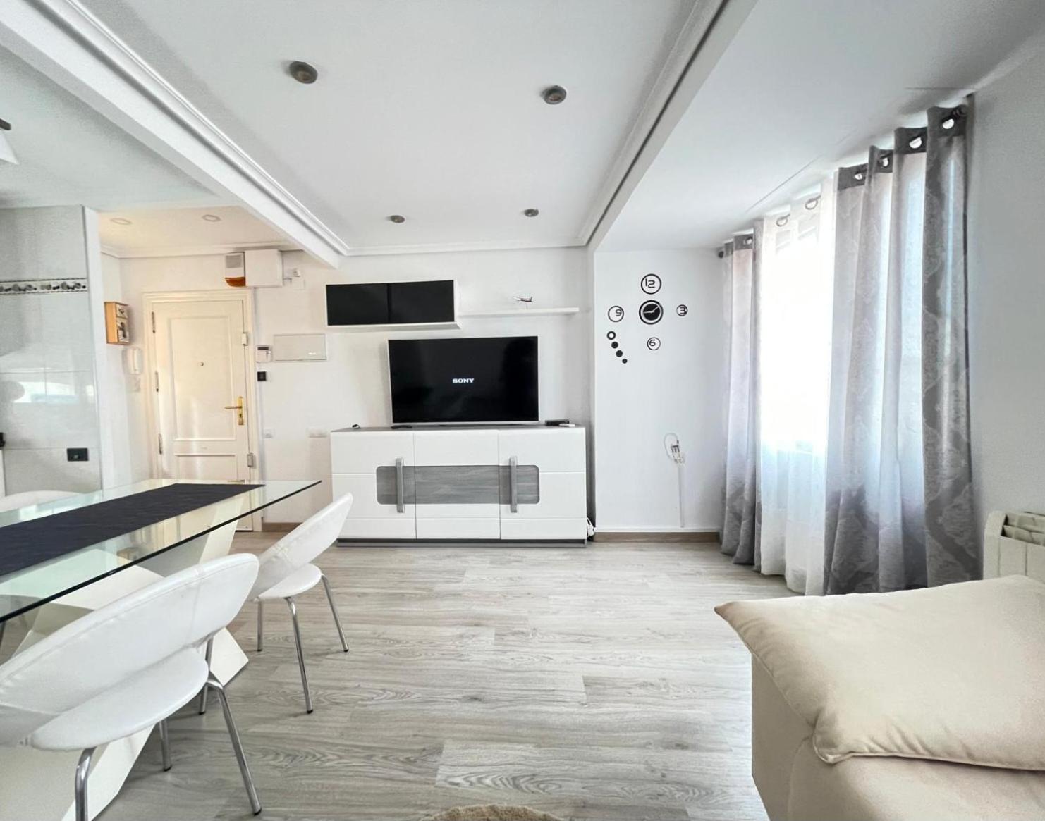 Centrico Y Elegante Apartamento En Castellon Castellon de la Plana Exterior photo